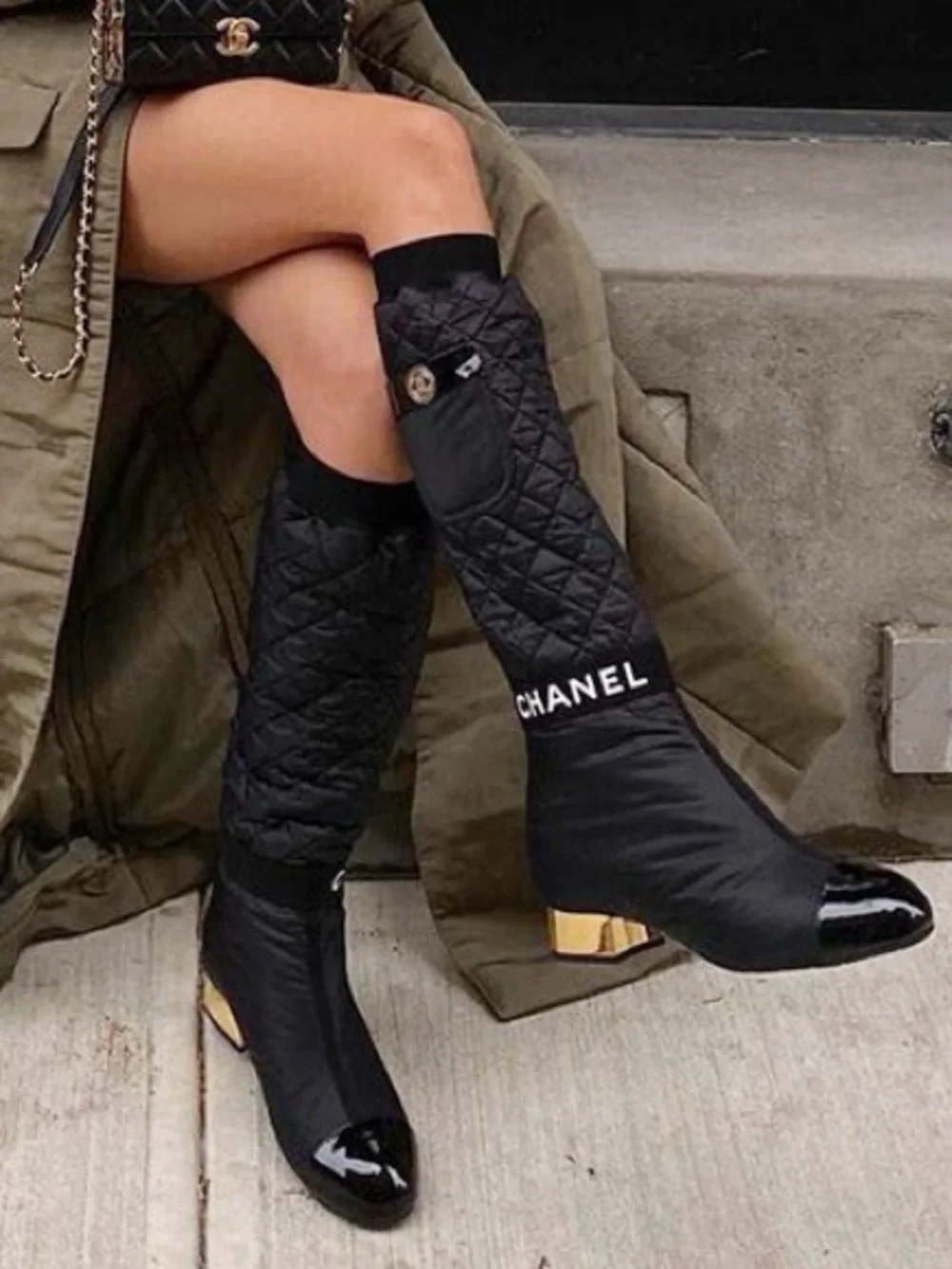 CHANEL Boots  Two way quilted leather  CC logo Runway size 40